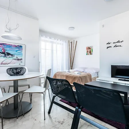 Apartment Gusia *