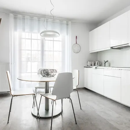 Gusia Apartment *